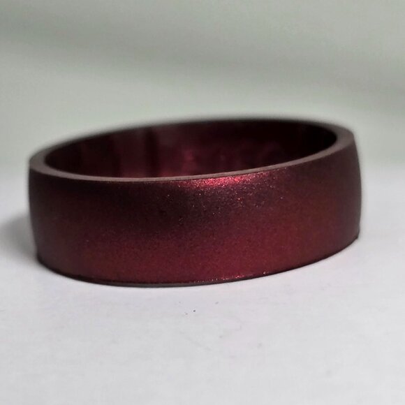 Enso Rings Classic Silicone Ring - Garnet - Picture 4 of 7